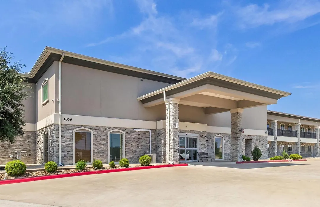 Econo Lodge-1